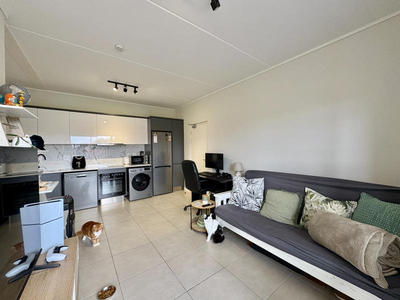 1 Bedroom Property for Sale in The Huntsman Western Cape
